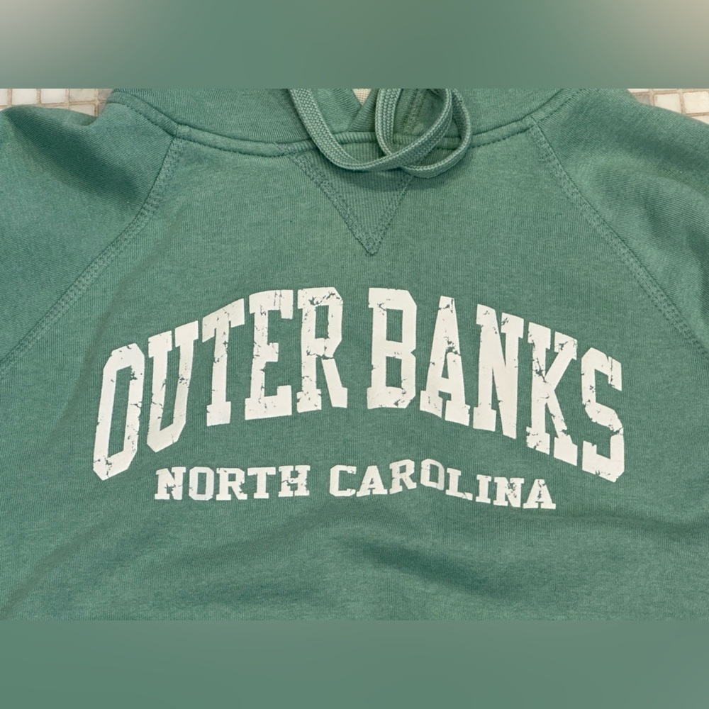 Outer Banks North Carolina Green Hoodie Sweatshirt with Pocket - Picture 2 of 12